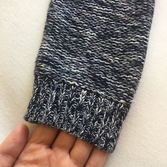 Navy and white crocheted sweater! - Picture 6 of 8